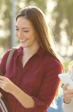 Wer nicht WhatsApp als Messenger-Dienst nutzen will, findet im Telegram Messenger eine interessante Alternative