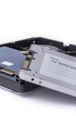 SSD-Festplatte beschleunigt Windows 10 PC
