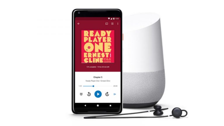 Smartphone mit Audiobook und Google Home