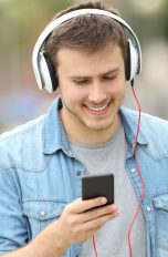 Google Play Musik können Sie wie Spotify nutzen oder Ihre Musiksammlung online verfügbar machen.