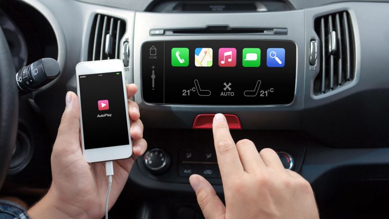 Siri WhatsApp vorlesen Verbindung zwischen iPhone und Auto herstellen