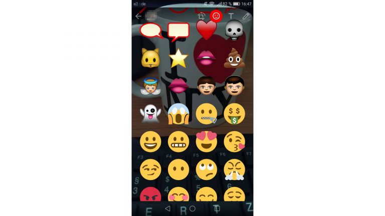 WhatsApp Bilder bearbeiten Emojis Aus hunderten WhatsApp-Emojis das passende auswählen