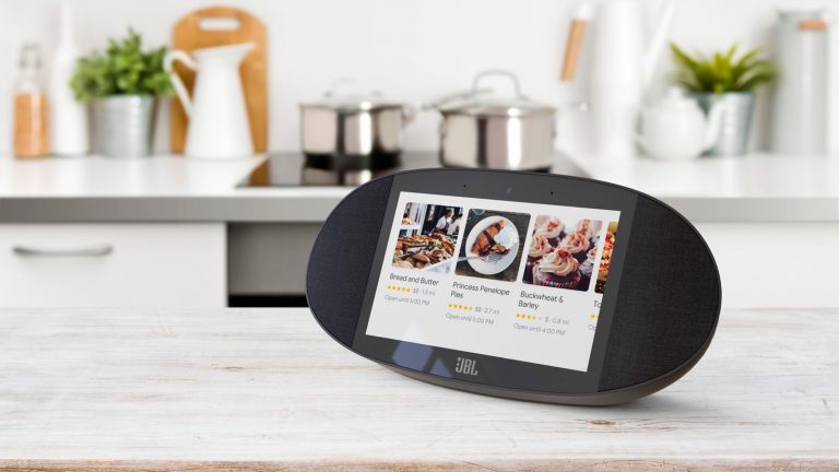 JBL smarter Speaker