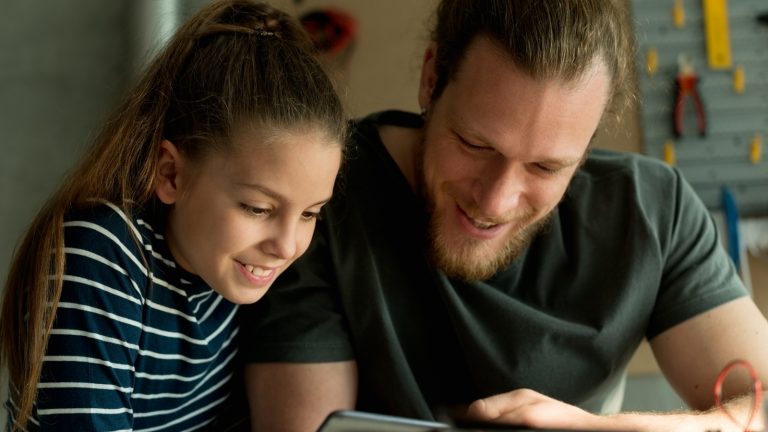Gemeinsame Facebook-Interessen von Eltern und Kindern Gemeinsame Facebook-Interessen von Eltern und Kindern