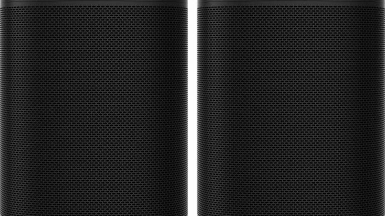 Sonos One schwarz Zwei Sonos One Lautsprecher in schwarz nebeneinander
