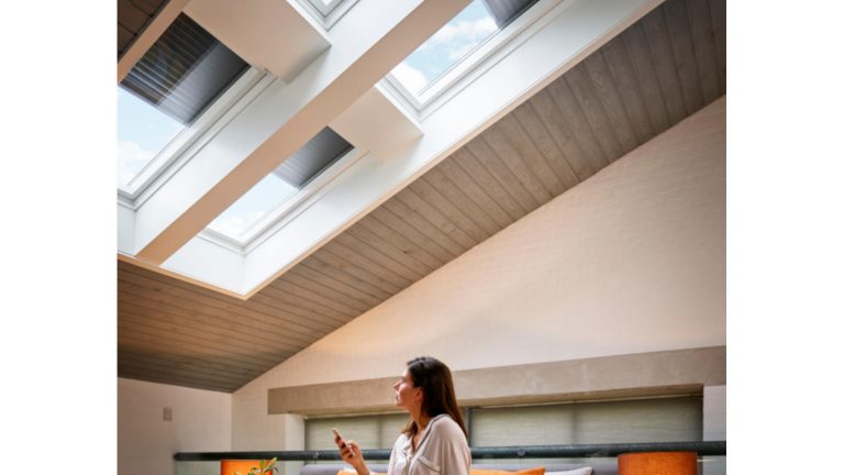 velux_rollladen Rollläden steuern bei Dachfenstern