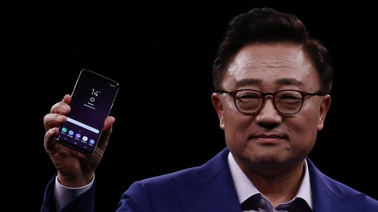 DJ Koh mit Samsung Galaxy S9