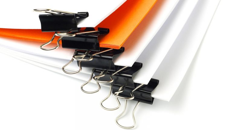 Mit Foldbackklammern Ordnung schaffen Mit Foldbackklammern Ordnung schaffen