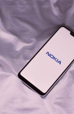 Poster mit Nokia 7.1 Plus
