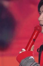 Huawei Nova 4 mit chinesischem Sänger Jackson Yee