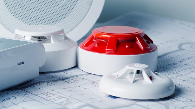 Smart-Home-Rauchmelder zu Hause einrichten