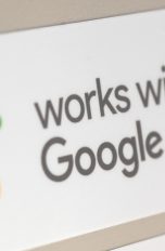 Schriftzug des Google Assistant