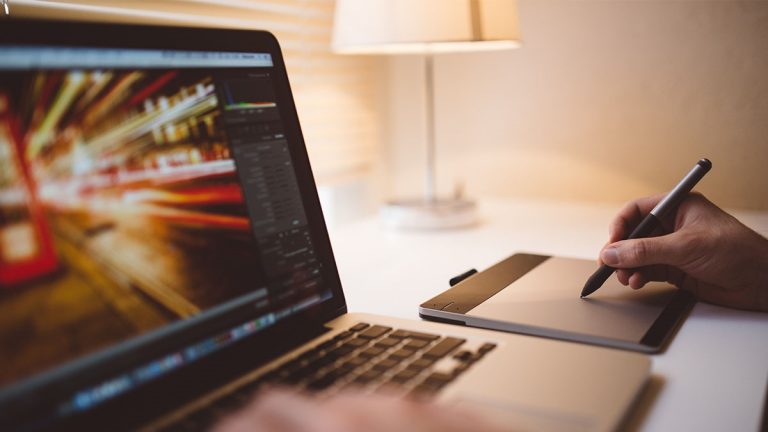 Bild heller oder dunkler machen: So geht's mit Photoshop