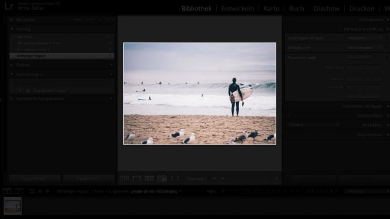 Lightroom Shortcuts: Bild hervorheben Foto in Lightroom vor schwarzem Hintergrund