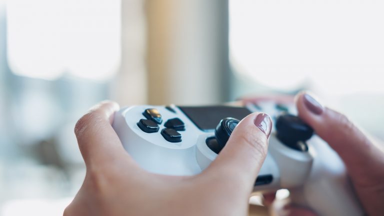 PS4-Controller mit neuem Akku kann wieder wireless eingesetzt werden