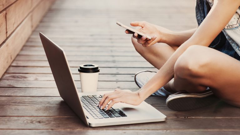 Recuva Handy wiederherstellen Laptop und Smartphone miteinander verbinden