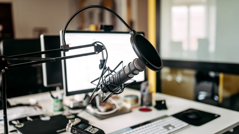 Pop-Schutz beim Podcast-Zubehör Pop-Schutz beim Podcast-Zubehör