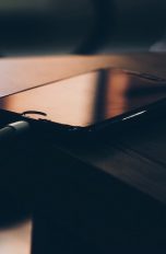 Vivo demonstriert unfassbar schnelle Ladetechnik Smartphone mit ladendem Akku