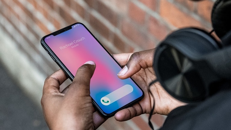 Ein iPhone mit Notch