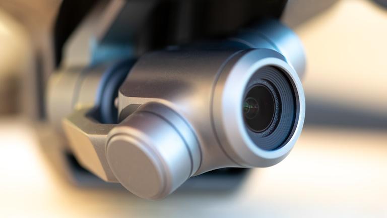 Überwachungsroboter mit Kamera gibt es für den Privatgebrauch für relativ wenig Geld Überwachungsroboter mit Kamera gibt es für den Privatgebrauch für relativ wenig Geld