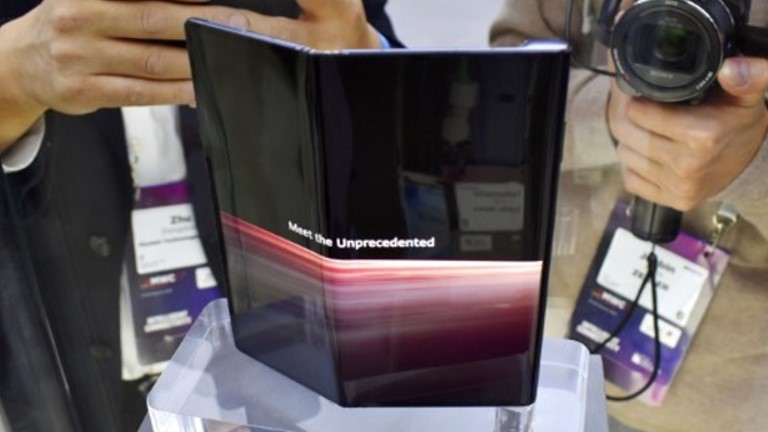 Huawei Mate X: Foldable mit neuen Design gesichtet Huawei Mate X