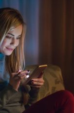 Blaufilter auf dem Smartphone: Was ist das und wie wirkt er auf dem Display?