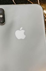 iPhone Apple Logo