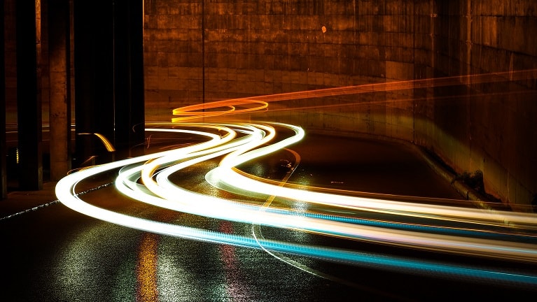 Geschwindigkeit auf dem Display mit 240 Hz.