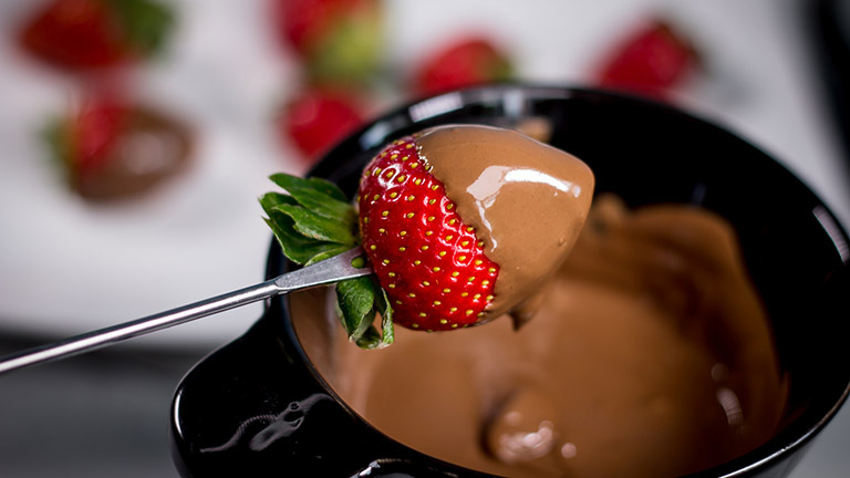 Schokoladenfondue: Welche Schokolade schmilzt am besten?