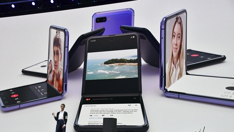 Das Samsung Galaxy Z Flip bei seiner Vorstellung.