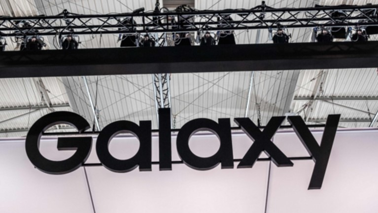 Samsung Galaxy A41: Render-Bilder zeigen Waterdrop-Notch Samsung Galaxy Logo