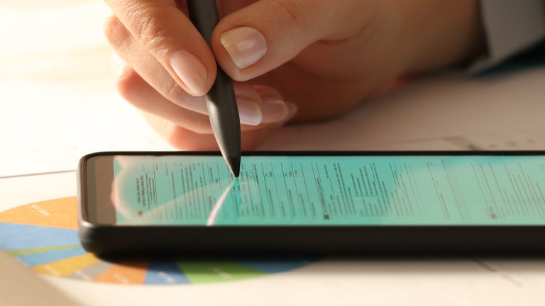 Smartphone mit Stylus-Pen