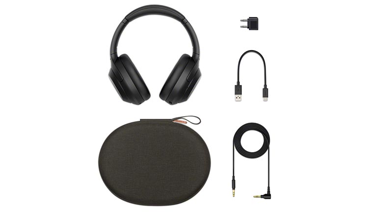 Sony WH-1000XM4 Der Lieferumfang der Sony WH-1000XM4.