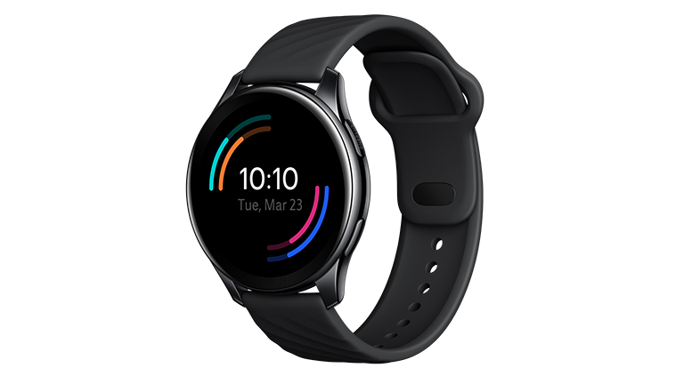 OnePlus Watch Produktbild der OnePlus Watch in Schwarz. Auf dem Display ist ein digitales Zifferblatt zu sehen.