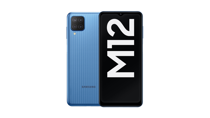 Samsung Galaxy M12 Das Samsung Galaxy M12 in der Front- und Heckansicht.