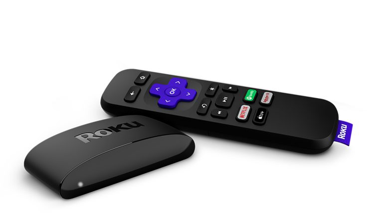 Roku Express Produktbild eines Roku Express mit Fernbedienung.