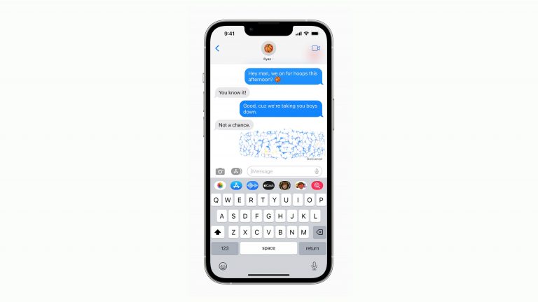 iOS 16 Nachrichten bearbeiten Wie eine Seifenblase zerplatzt eine Sprechblase in einem Chat der Nachrichten-App.