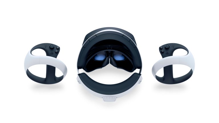 PS VR2 Produktfoto der PlayStation VR 2 inklusiver der VR Sense-Controller.