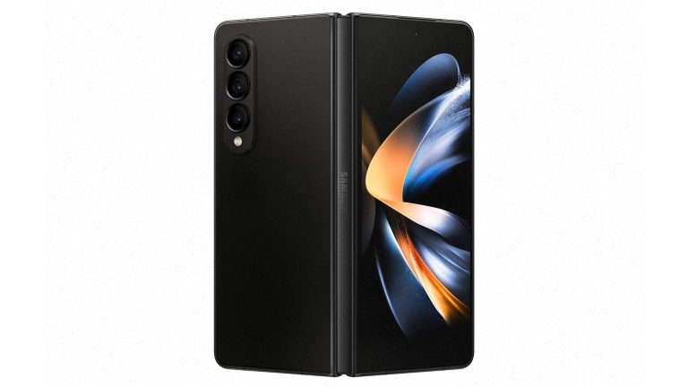 Galaxy Z Fold4 Produktbild eines aufgeklappten Galaxy Fold 4 in der Farbe „Phantom Black“.