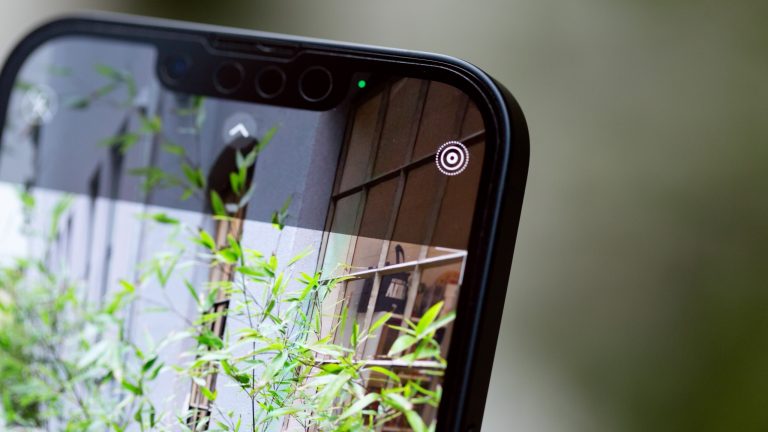 Detailansicht der Kamerasteuerung des iPhones, bei dem die Live-Funktion aktiv ist.