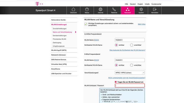 Unter “Name und Verschlüsselung” kannst du das WLAN deines Speedport Routers einstellen. Ein geöffnetes Browserfenster auf der die Bedienoberfläche “Speedport Smart 4” zu sehen ist. Unter “WLAN-Einstellungen” ist das Untermenü “Name und Sicherheit” ausgewählt.