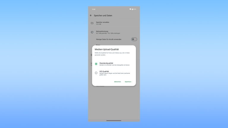 Fotos versenden auf WhatsApp, Screenshot Screenshot aus der WhatsApp-Beta, bei der die Qualitätseinstellung für Bilder zu sehen ist.