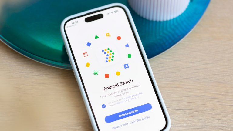 Wechsel von iPhone zu Android, So klappt es mit Android Switch Auf einem iPhone ist die App Android Switch zu sehen, mit der sich Daten von iOS zu Android transferieren lassen.