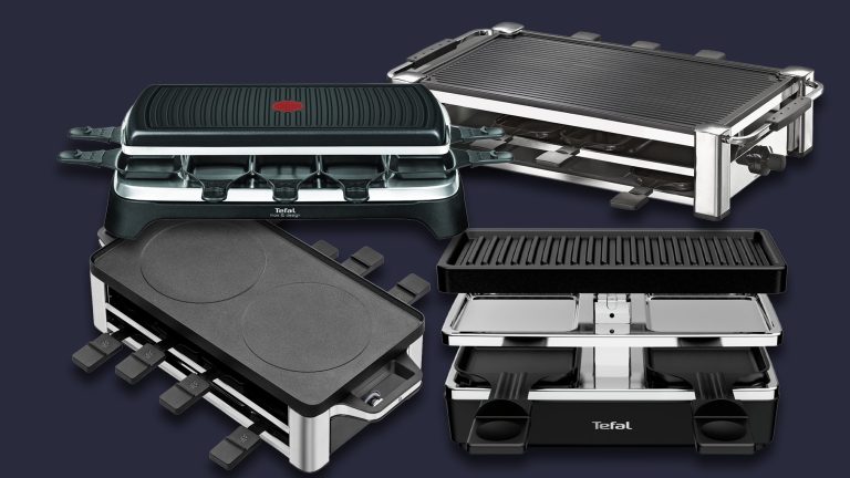 Vergleich, Die beliebtesten Raclettes 2025 Vier beliebte Raclette-Modelle freistehend auf schwarzem Hintergrund